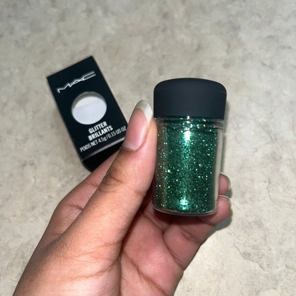 Mac Glitter - Picture 1 of 2